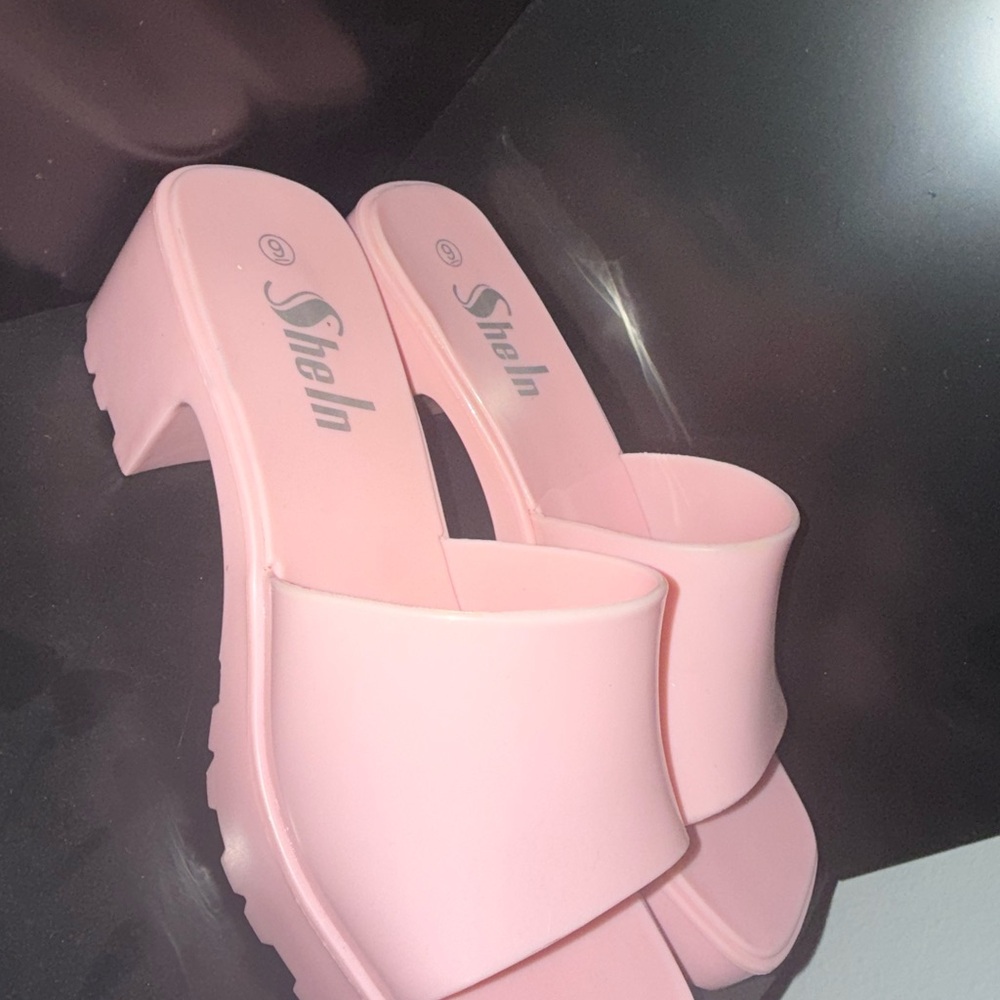 SHEIN Light Pink Block Heel Mules